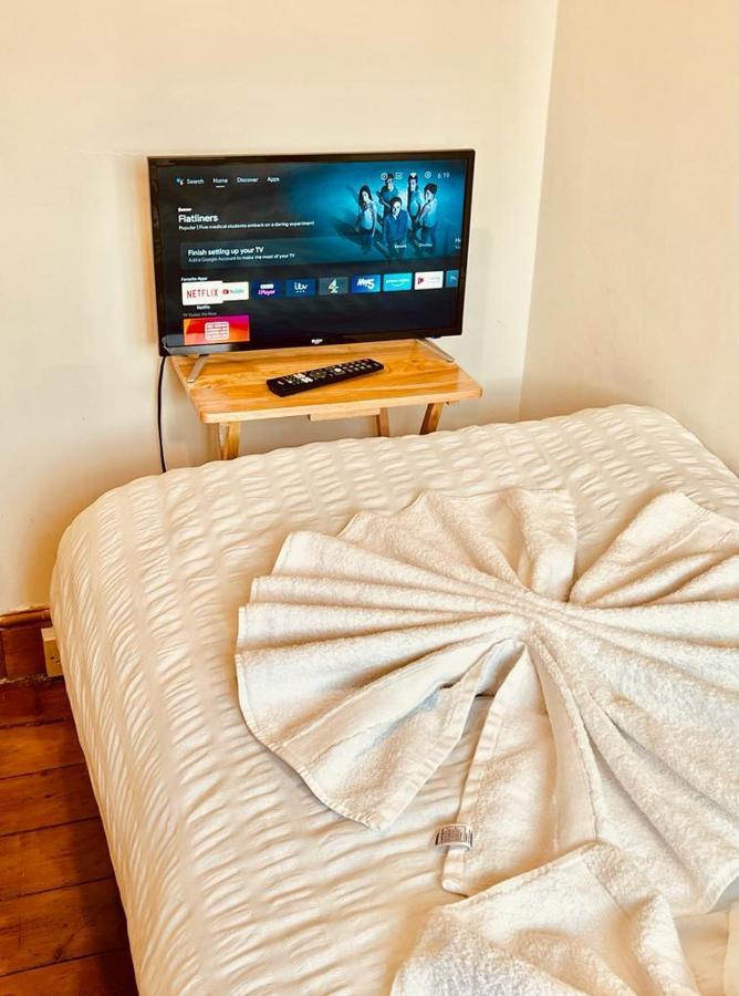 Room With Single Bed Londres Exterior foto
